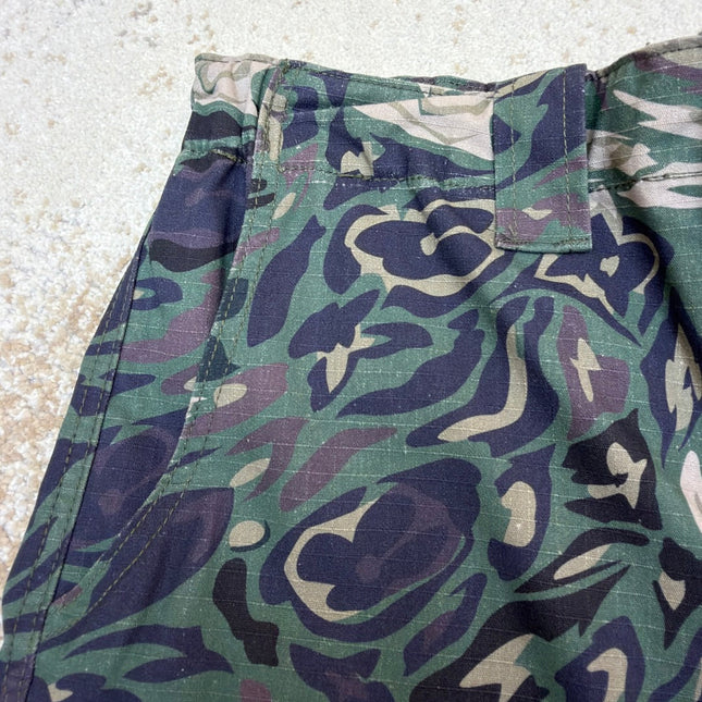 LV 25S PATCHWORK CARGO PANTS 0158