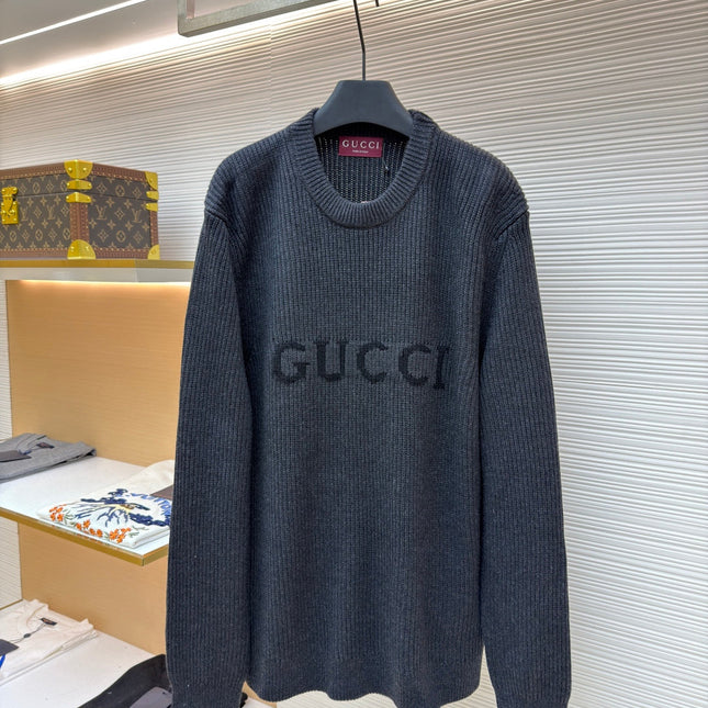 GUCCI 26S SWEATER 218