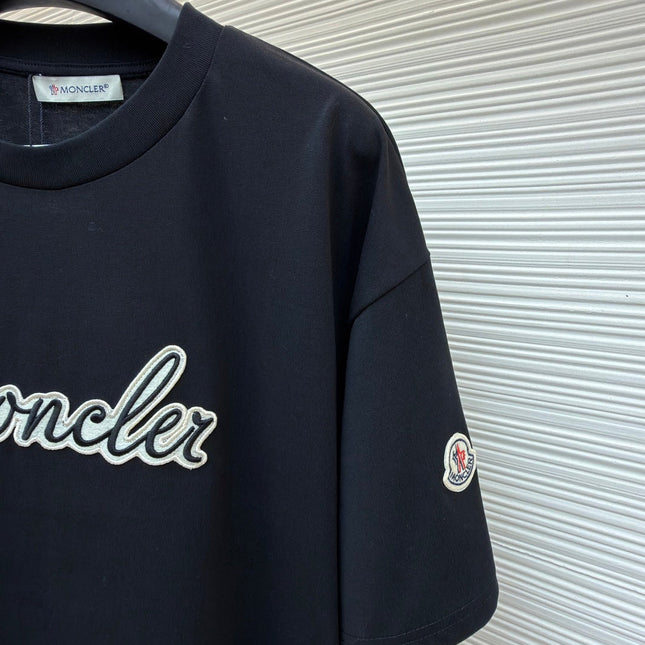 MONCLER 26S SHORT-SLEEVE T-SHIRT 713