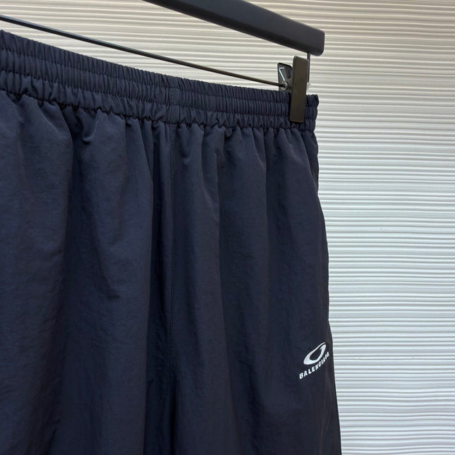 BALENCIAGA 26S STRAIGHT LEG SHORTS 084