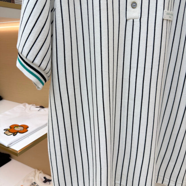LV 26S SHORT-SLEEVED KNIT POLO SHIRT STYLE 205