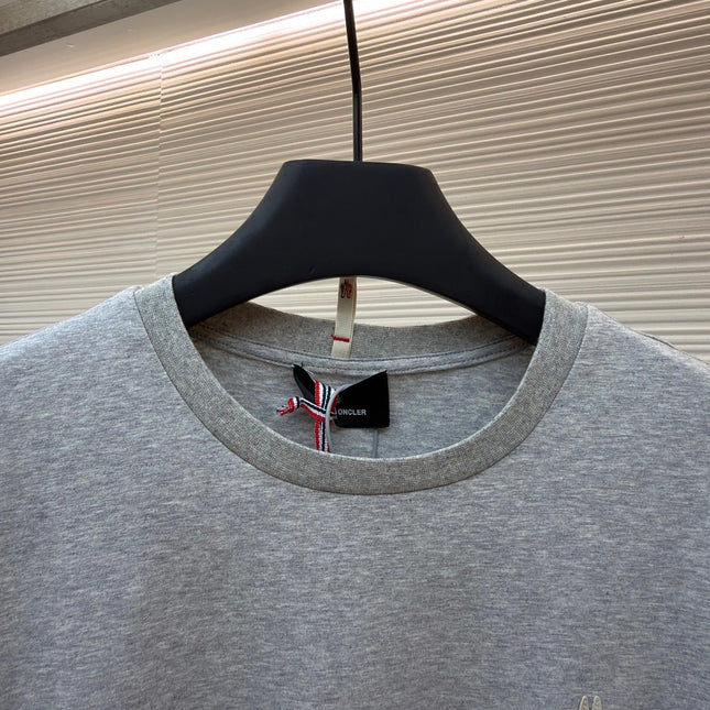 MONCLER 26S SHORT-SLEEVE T-SHIRT 684