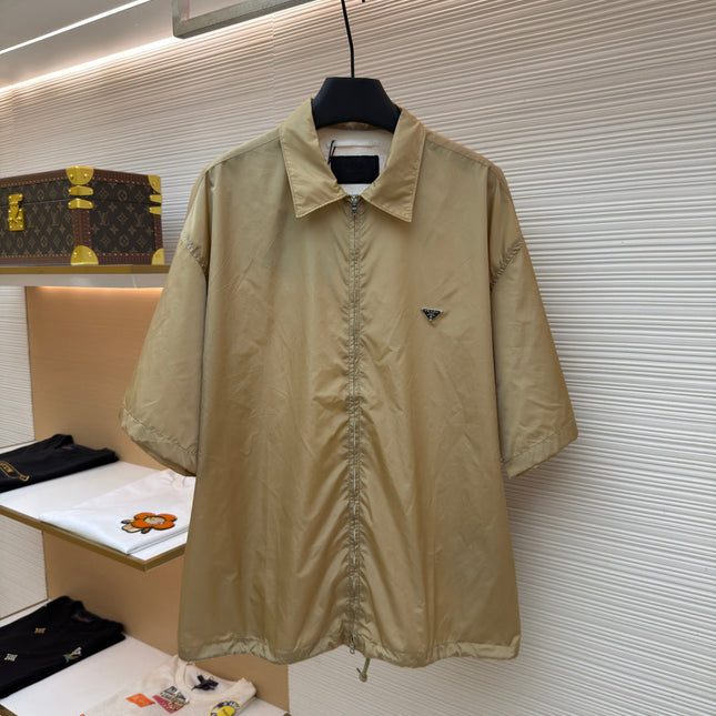 PRADA 26S SHORT-SLEEVE ZIP-UP SHIRT 1031