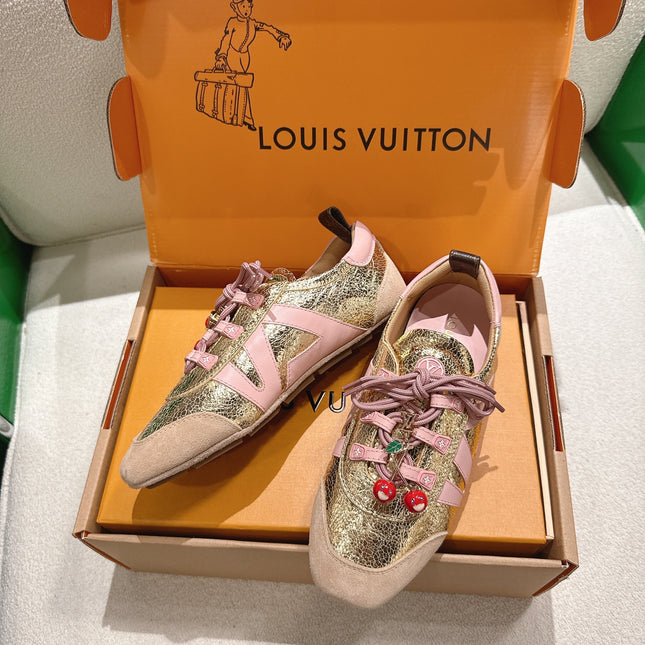 LV 26S SNEAKERS IN LIGHT PINK SUEDE AND GOLD LAMBSKIN WITH CHERRY CHARM