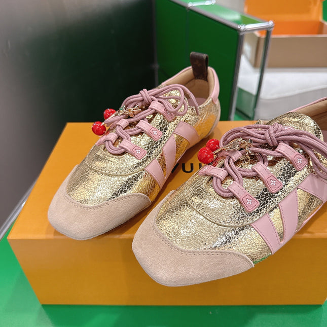 LV 26S SNEAKERS IN LIGHT PINK SUEDE AND GOLD LAMBSKIN WITH CHERRY CHARM