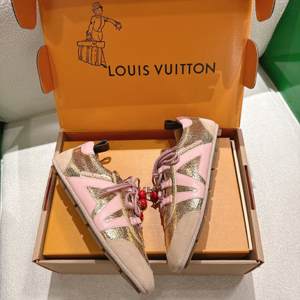 LV 26S SNEAKERS IN LIGHT PINK SUEDE AND GOLD LAMBSKIN WITH CHERRY CHARM