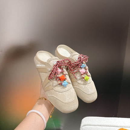 LV 26S MULE SNEAKERS IN BEIGE DENIM AND SUEDE WITH FLOWER CHARM
