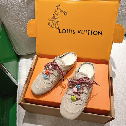 LV 26S MULE SNEAKERS IN BEIGE DENIM AND SUEDE WITH FLOWER CHARM