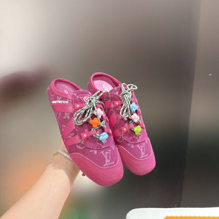 LV 26S MULE SNEAKERS IN DARK PINK DENIM AND SUEDE WITH FLOWER CHARM