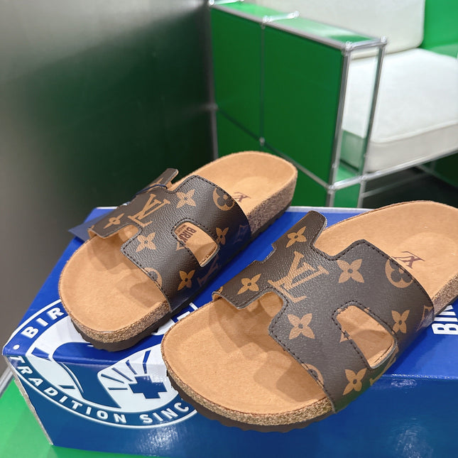 LV 26S SLIDES IN DARK BROWN COATED CANVAS