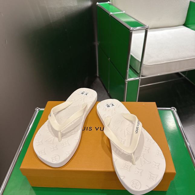 LV 26S THONG SANDALS IN WHITE EVA