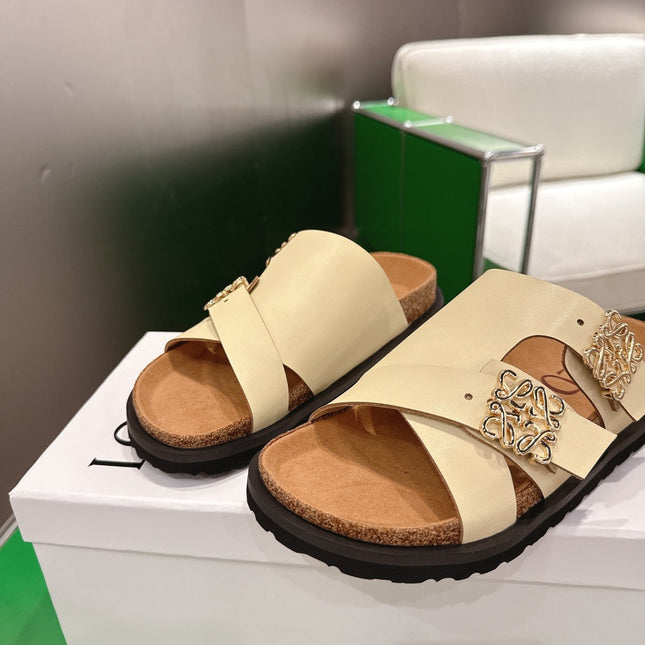 LOEWE 26S ANAGRAM FLAT SLIDES IN BEIGE CALFSKIN