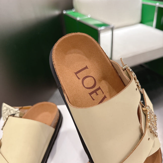 LOEWE 26S ANAGRAM FLAT SLIDES IN BEIGE CALFSKIN