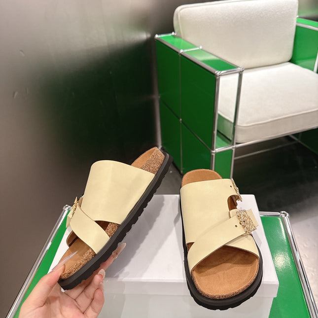 LOEWE 26S ANAGRAM FLAT SLIDES IN BEIGE CALFSKIN
