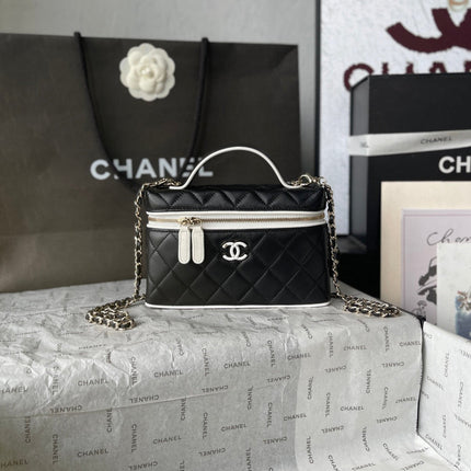 CHANEL 26S VANITY BAG 19 IN BLACK QUILTED LAMBSKIN SILVER HARDWARE