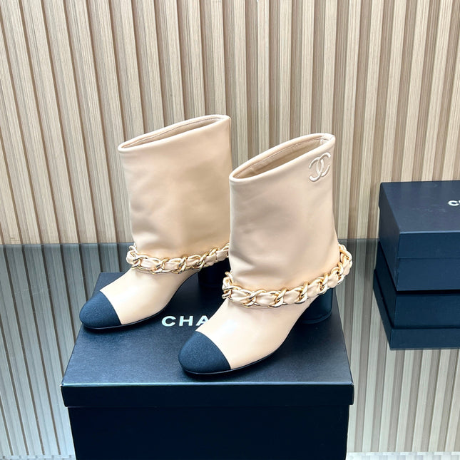 CHANEL 25S LOW BOOTS 65MM IN BEIGE CALFSKIN GOLD HARDWARE