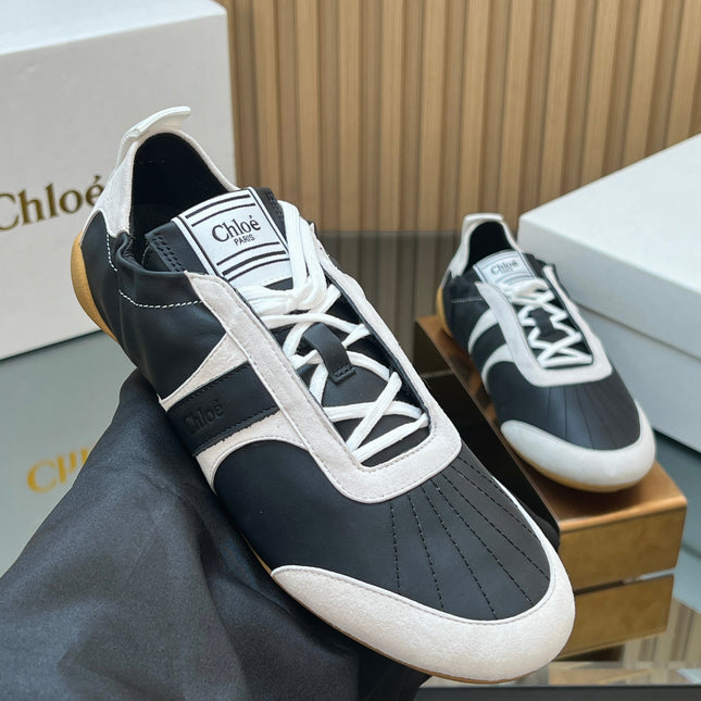 CHLOÉ 26S SNEAKERS IN BLACK CALFSKIN AND CREAM WHITE SUEDE