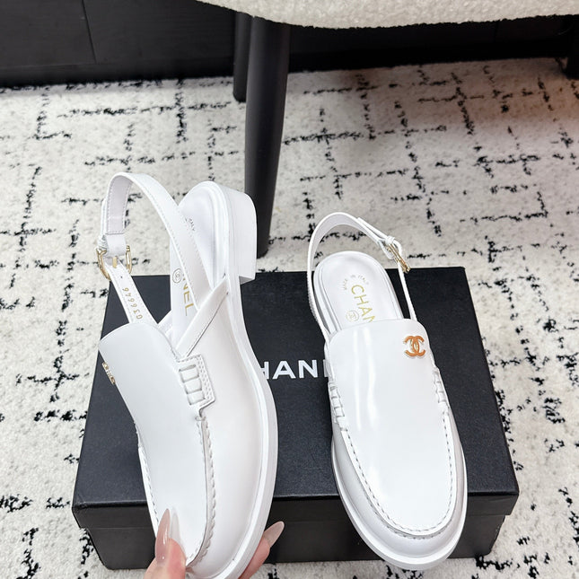 CHANEL 26S SLINGBACK LOAFERS IN WHITE PATENT CALFSKIN WITH CC LOGO