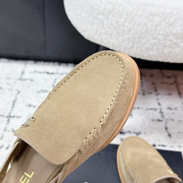 CHANEL 26S SLINGBACK LOAFERS IN LIGHT BROWN SUEDE WITH CC LOGO