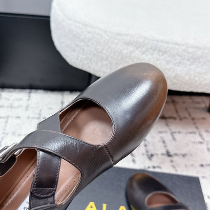ALAIA 26S CROSS-STRAP BALLET FLATS IN DARK BROWN LAMBSKIN