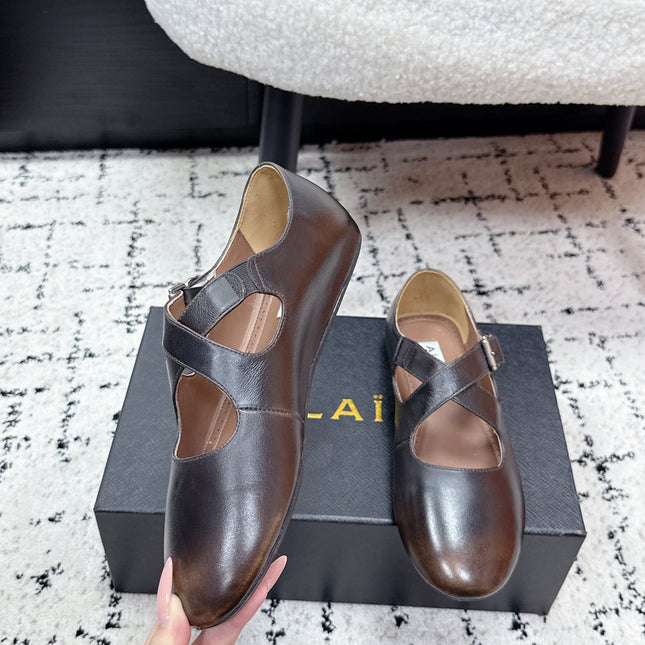 ALAIA 26S CROSS-STRAP BALLET FLATS IN DARK BROWN LAMBSKIN