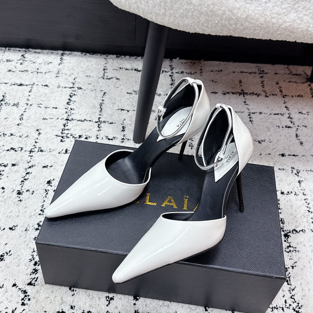 ALAIA 26S POINTED-TOE HEELS 90 MM IN WHITE PATENT CALFSKIN