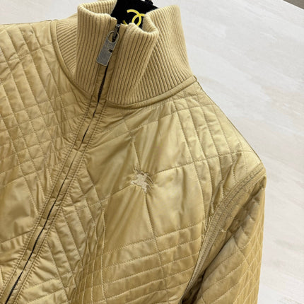 BURBERRY 26S QUILTED DRAWSTRING JACKET 523