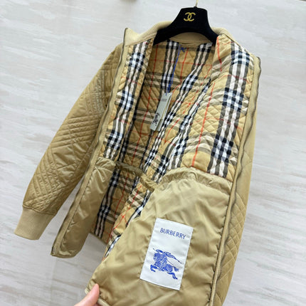 BURBERRY 26S QUILTED DRAWSTRING JACKET 523