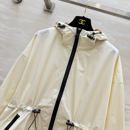 BURBERRY 26S HOODED WINDBREAKER JACKET 521