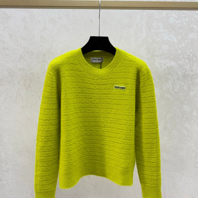 MIUMIU SWEATER STYLE 679