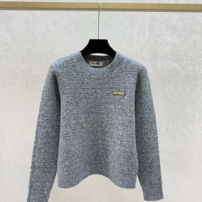 MIUMIU SWEATER STYLE 676