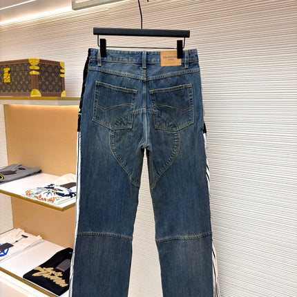 BALENCIAGA 26S DISTRESSED JEANS 015