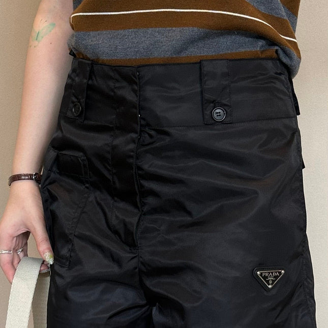 PRADA 26S NYLON SHORTS STYLE 964