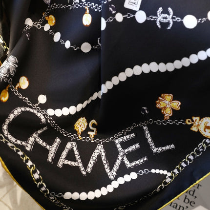 CHANEL 26S SCARF 90 IN SILK 311797