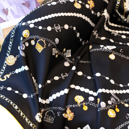 CHANEL 26S SCARF 90 IN SILK 311797