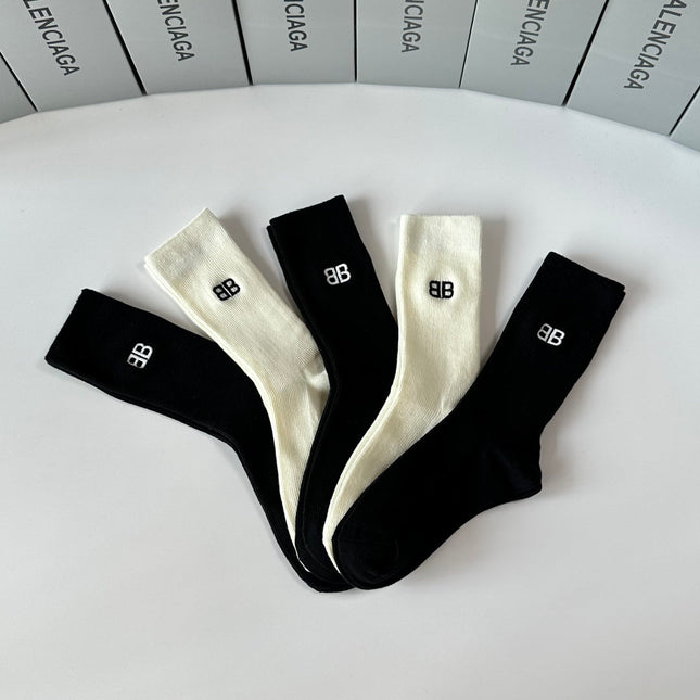 BALENCIAGA 26S CREW SOCKS 263815 (1 BOX)