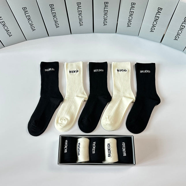 BALENCIAGA 26S CREW SOCKS 263816 (1 BOX)