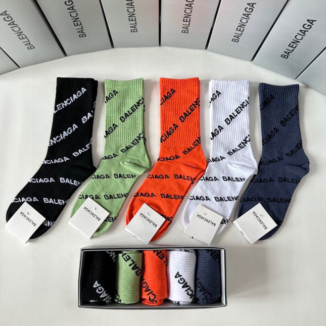 BALENCIAGA 26S CREW SOCKS 314728 (1 BOX)