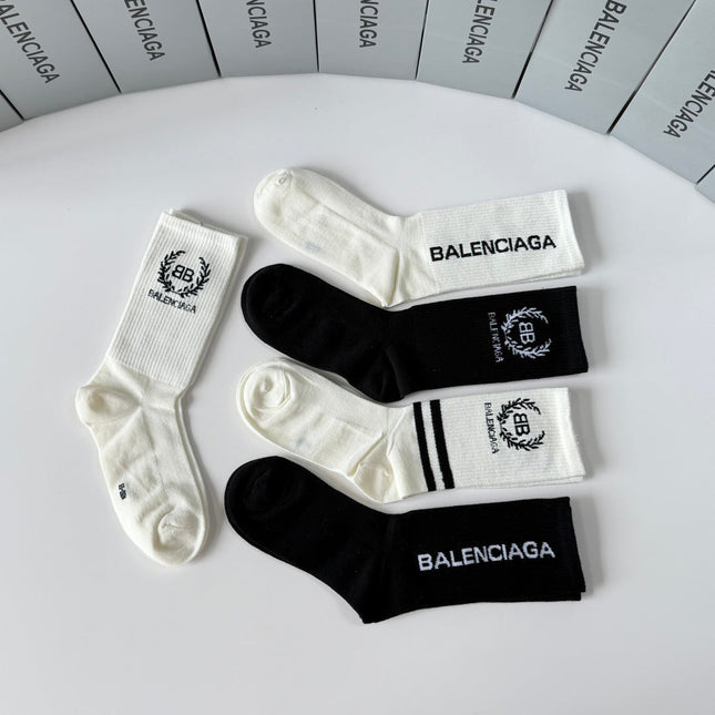 BALENCIAGA 26S CREW SOCKS 350964 (1 BOX)