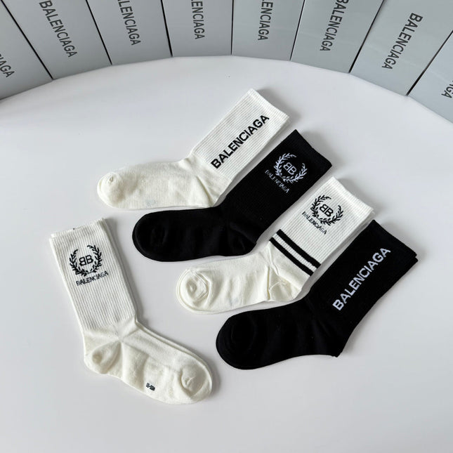 BALENCIAGA 26S CREW SOCKS 350964 (1 BOX)