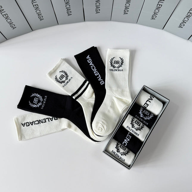 BALENCIAGA 26S CREW SOCKS 350964 (1 BOX)