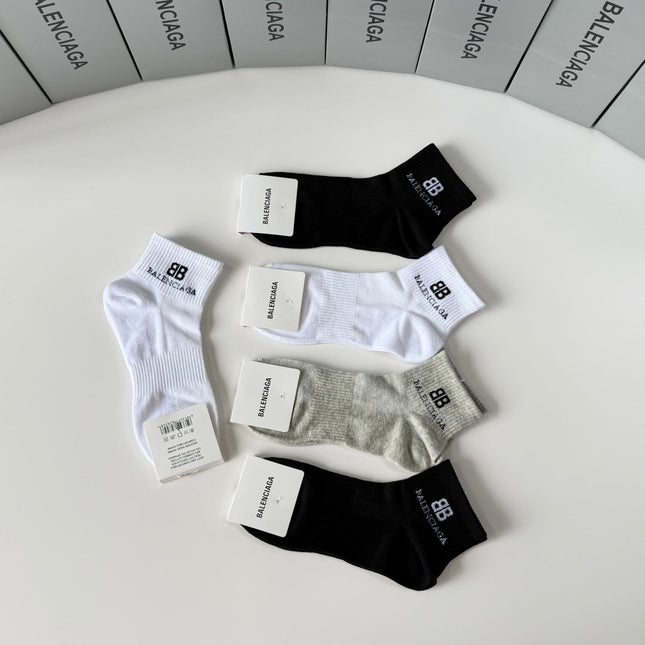 BALENCIAGA 26S ANKLE SOCKS 395212 (1 BOX)