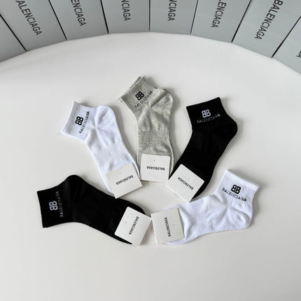 BALENCIAGA 26S ANKLE SOCKS 395212 (1 BOX)