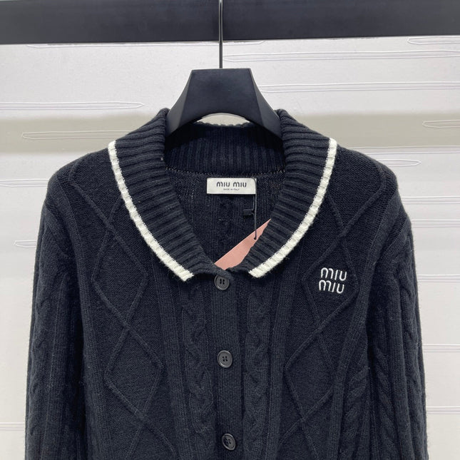 MIUMIU CARDIGAN STYLE 813