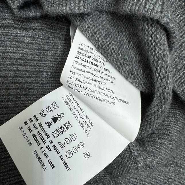 MIUMIU POLO KNIT SWEATER STYLE 748
