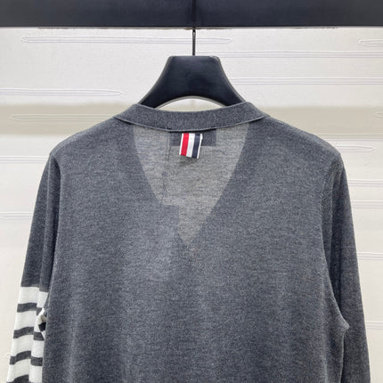 THOM 26S CARDIGAN STYLE 256