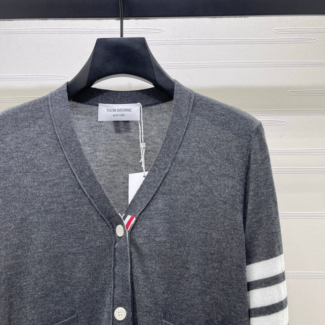 THOM 26S CARDIGAN STYLE 256