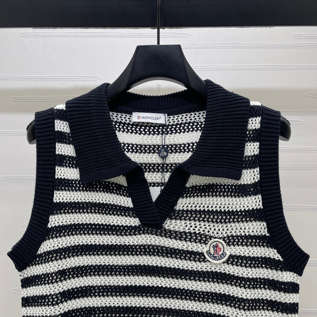 MONCLER 26S SLEEVELESS STRIPED KNIT POLO TOP 675