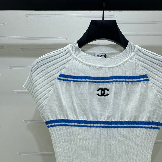 CHANEL 26S SHORT-SLEEVE KNIT TOP 1340