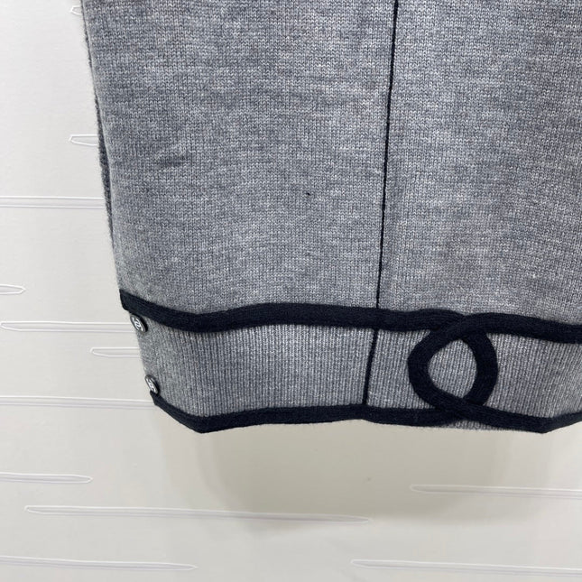 CHANEL 26S CONTRAST KNIT VEST 1323